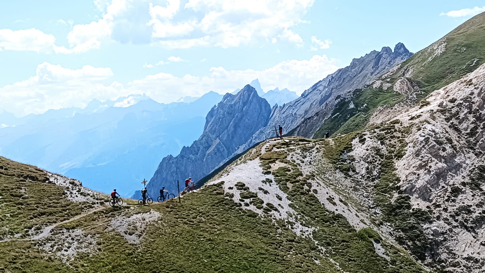 Mountain Bike Tour over The Alps